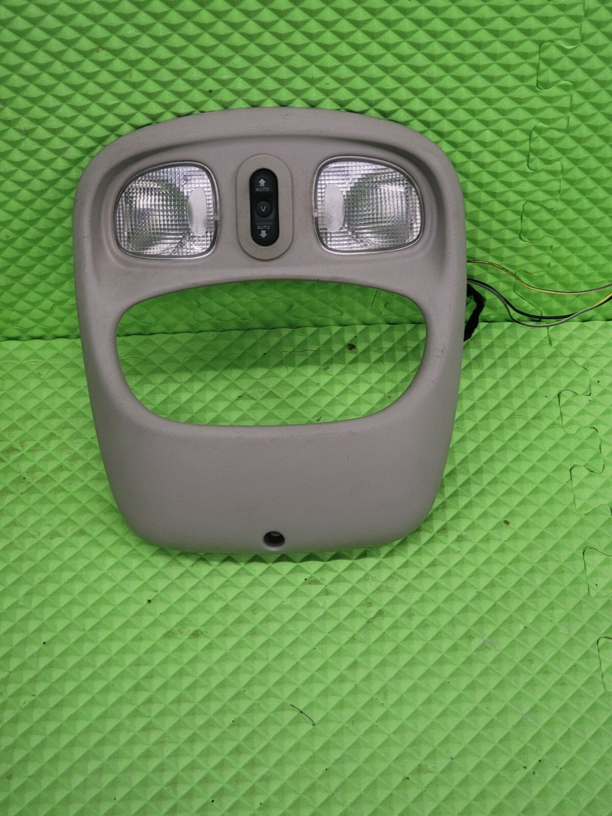 06-08 Dodge Ram 1500 2500 Digital Overhead Console Display Dome Map US/M TAN 06