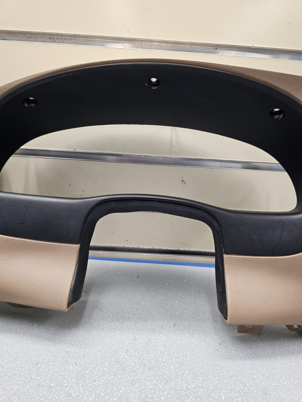 🔥95-06 RANGER EXPLORER Dash INSTRUMENT Cluster BEZEL Speedometer Trim TAN C15