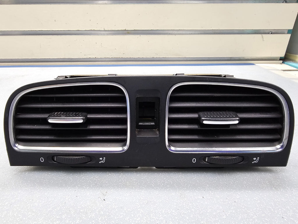 🔥10-14 Volkswagen Golf Front Center Dash AC Air Vent Heater Filter Conditioner