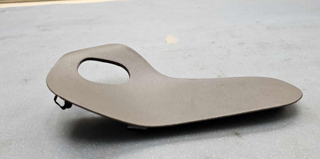🔥1999-2007 silverado Suburban Sierra Front Side Door Inside Handle BEZEL TAN
