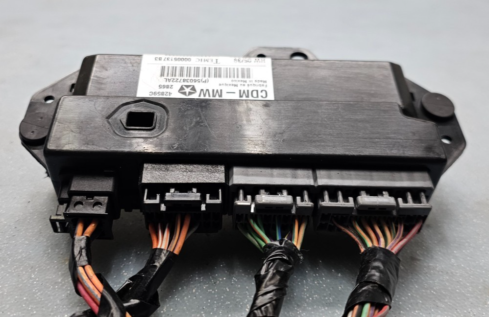 🔥05-10 CHRYSLER 300 Charger magnum  FRONT DOOR WINDOW CONTROL MODULE MEMORY