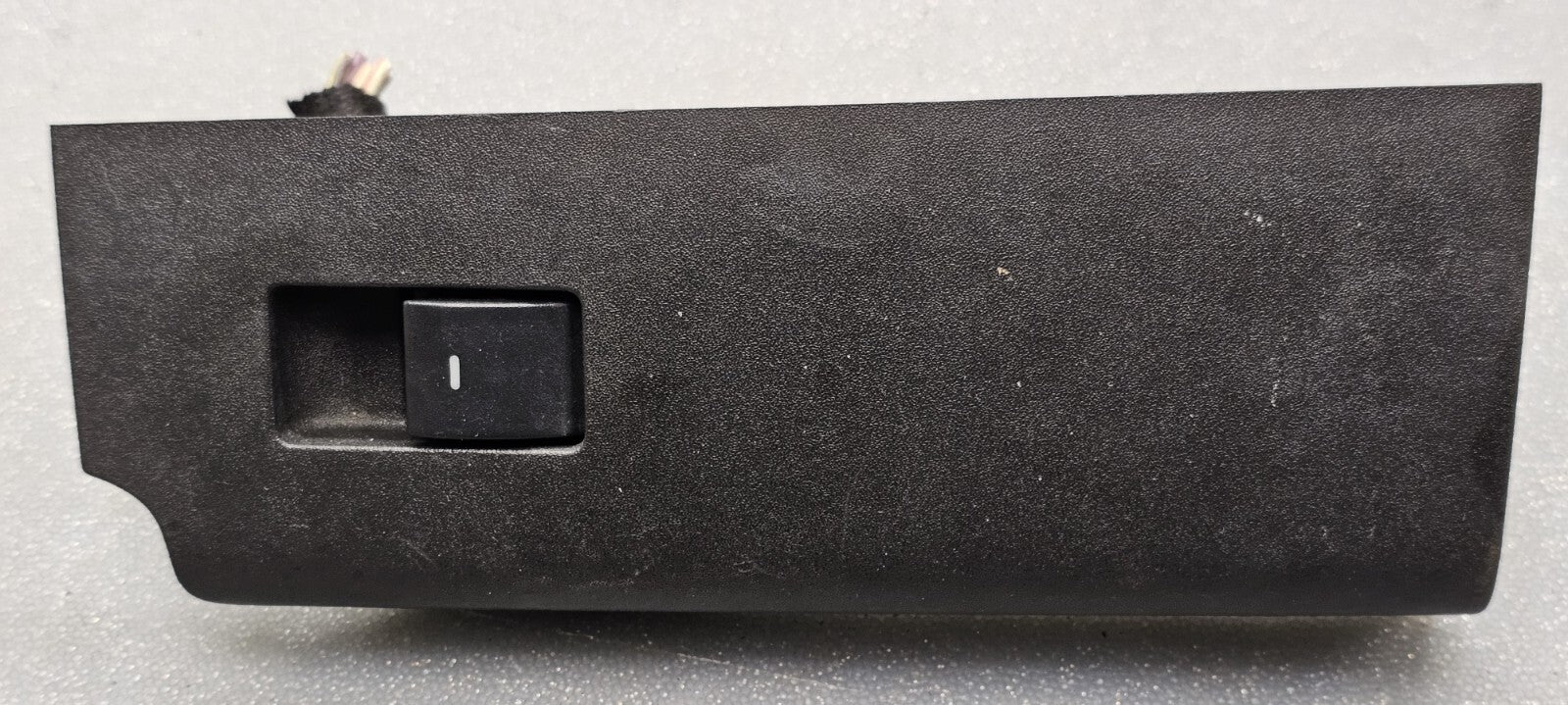 08-12 Escape Focus Front Right Passenger Door Power Window Switch Assembly Black