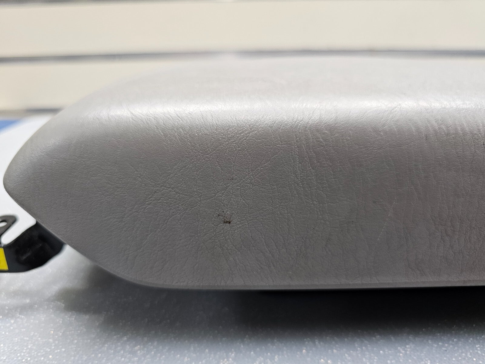 🔥02-06 CAMRY SOLARA LEXUS ES330 CENTER CONSOLE LID ARM REST COVER ASSEMBLY GRAY