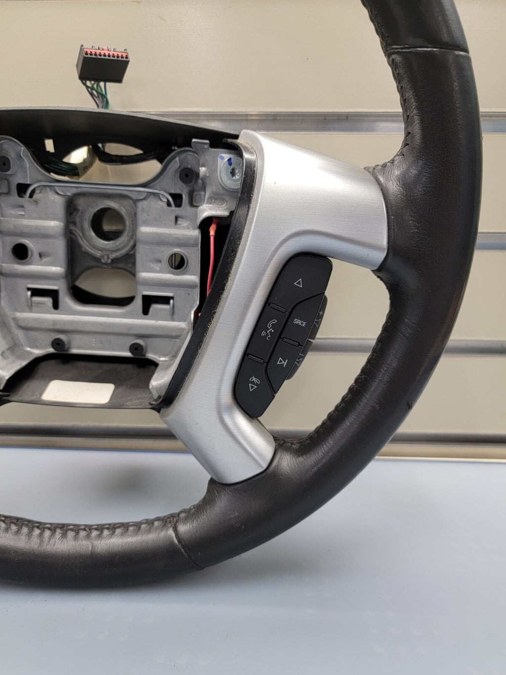🔥07-17 GMC Acadia 08-17 Buick Enclave Steering Wheel Column Manual Cruise Black