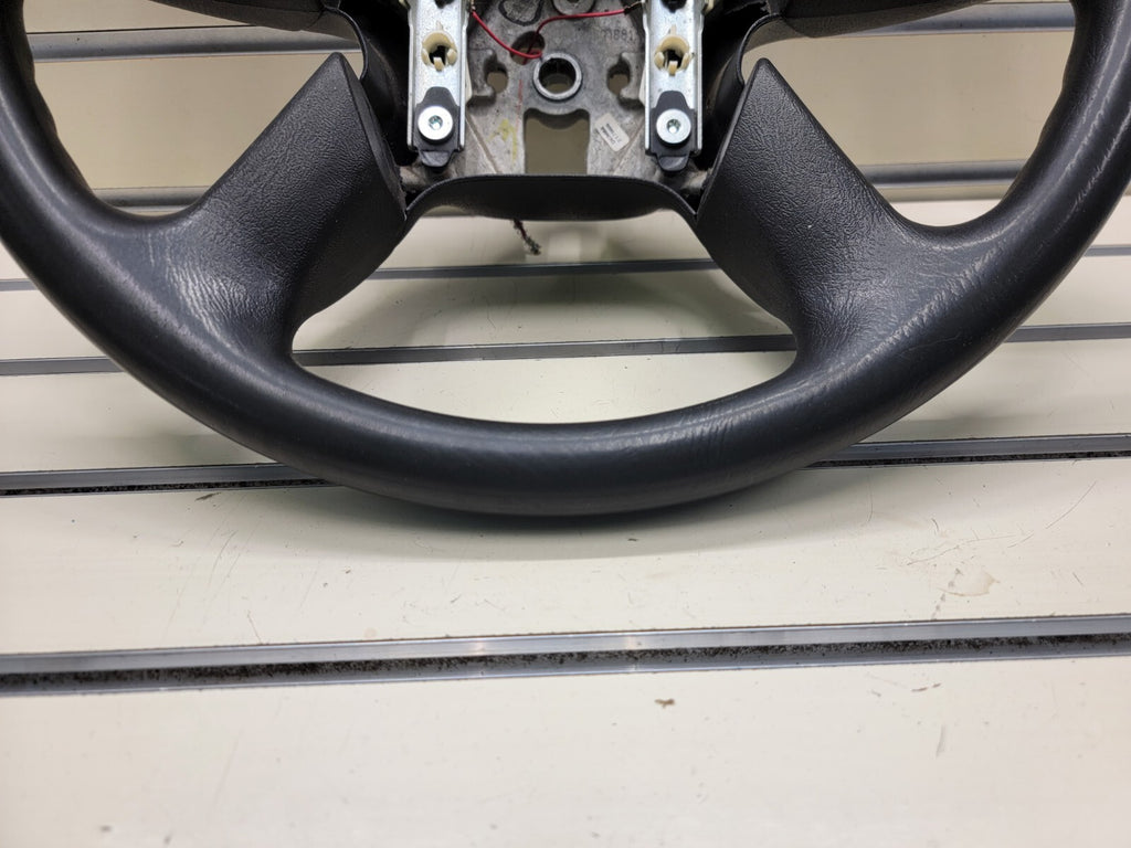 🔥03-06 SILVERADO SIERRA YUKON TAHOE SUBURBAN STEERING WHEEL LEATHER BLACK