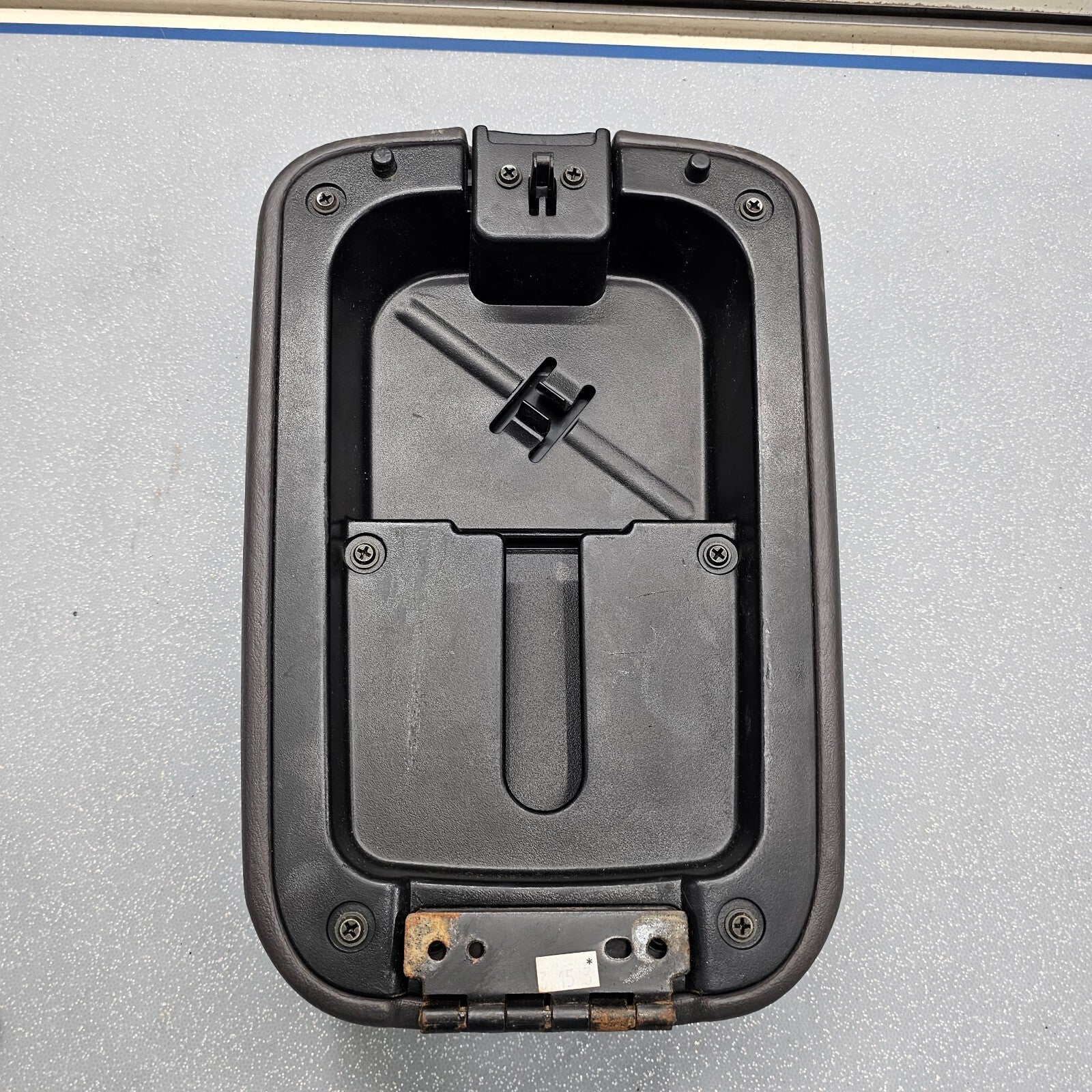🔥99-04 Grand Cherokee Armrest Center Console Lid Top Pad Cover Assembly Black
