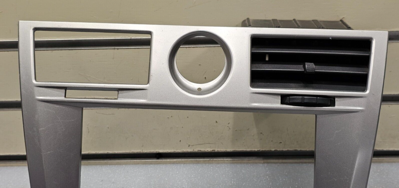 🔥07-10 Sebring Center Dash AM FM Radio Stereo Display Bezel Trim Panel SILVER