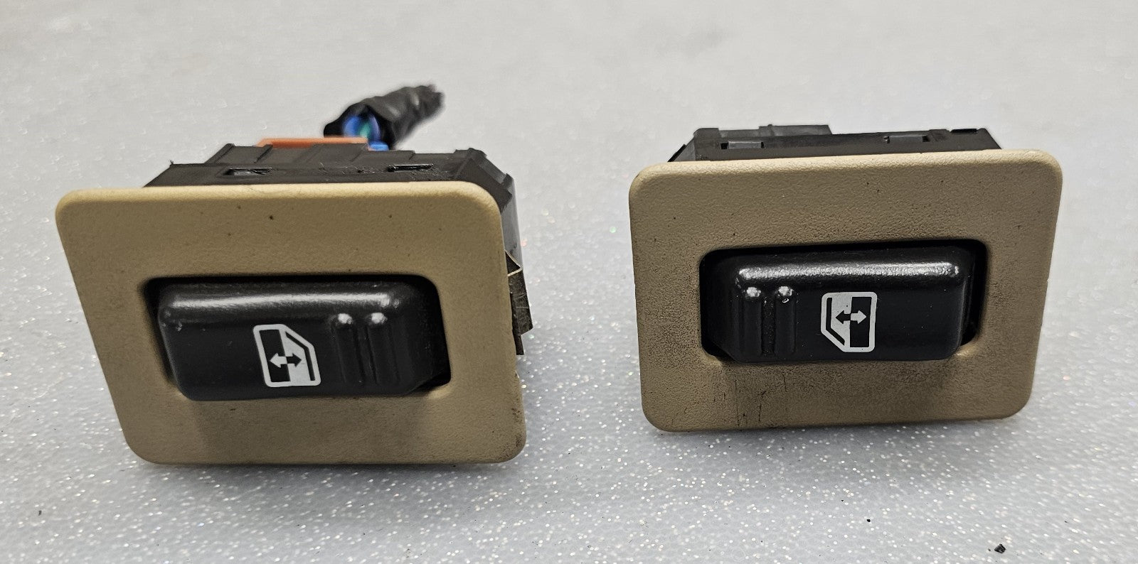99-02 Chevy Silverado SIERRA Power Window Switch Lock REAR Left/Right Side WS3