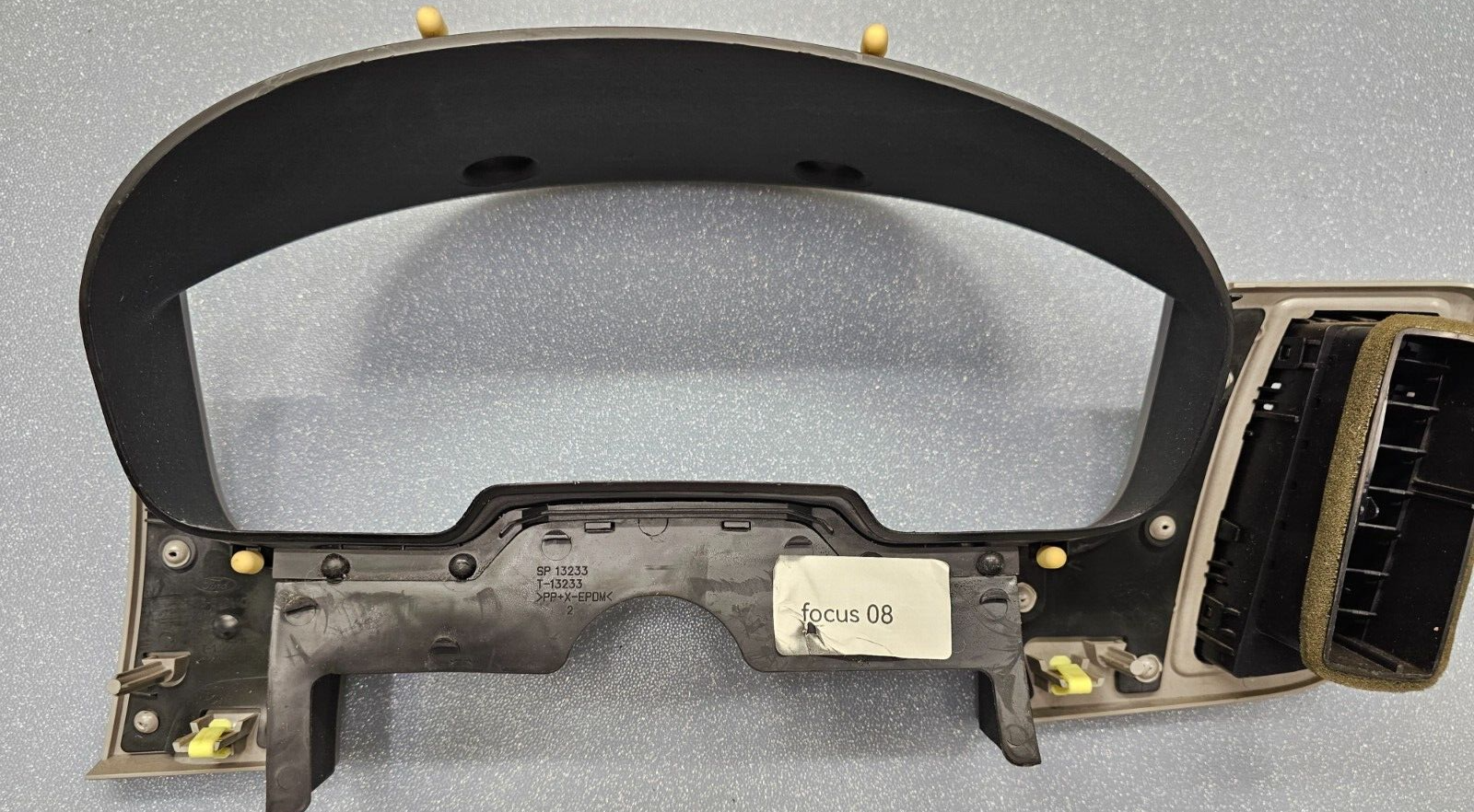 🔥08-11 Ford Focus Instrument Cluster Dash Bezel Speedometer Trim Tan/Black OEM