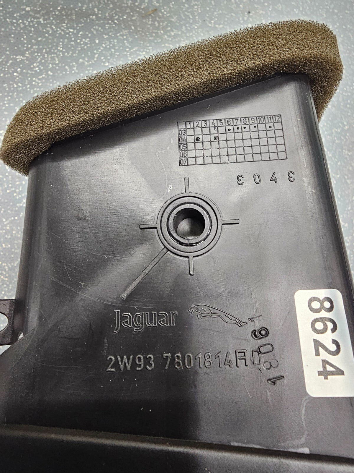 🔥04-07 JAGUAR XJ8 LEFT DRIVER Outer Dash Front Center Air Vent Heater OEM