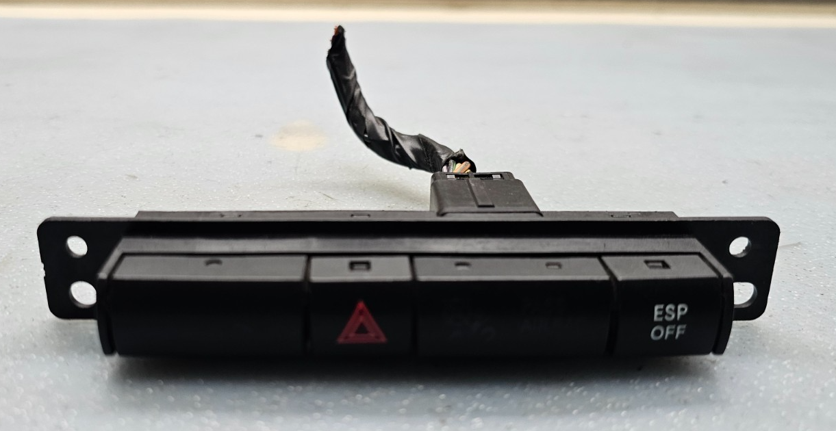 🔥06-08 Charger Hazard Emergency Light Switch ESP OFF Instrument Panel Black