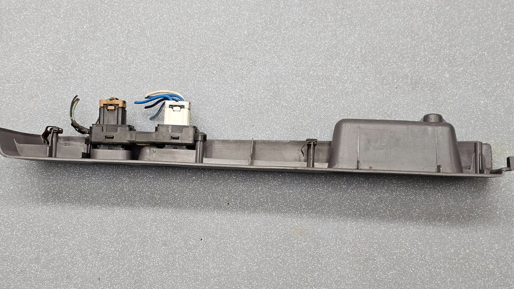 🔥98-02 Xterra Frontier Right Passenger Power Window Door Control Switch Gray