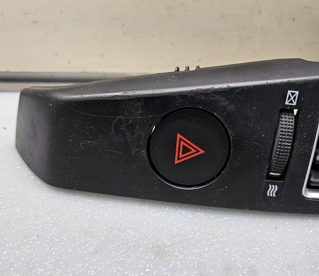 🔥2007-2012 Hyundai Veracruz Driver Left Center Dash AIR Vent