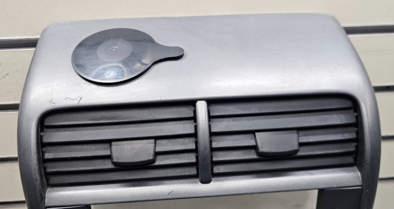 🔥03-06 Element Front Center Dash FM Radio Bezel Trim Panel Climate Silver/Black