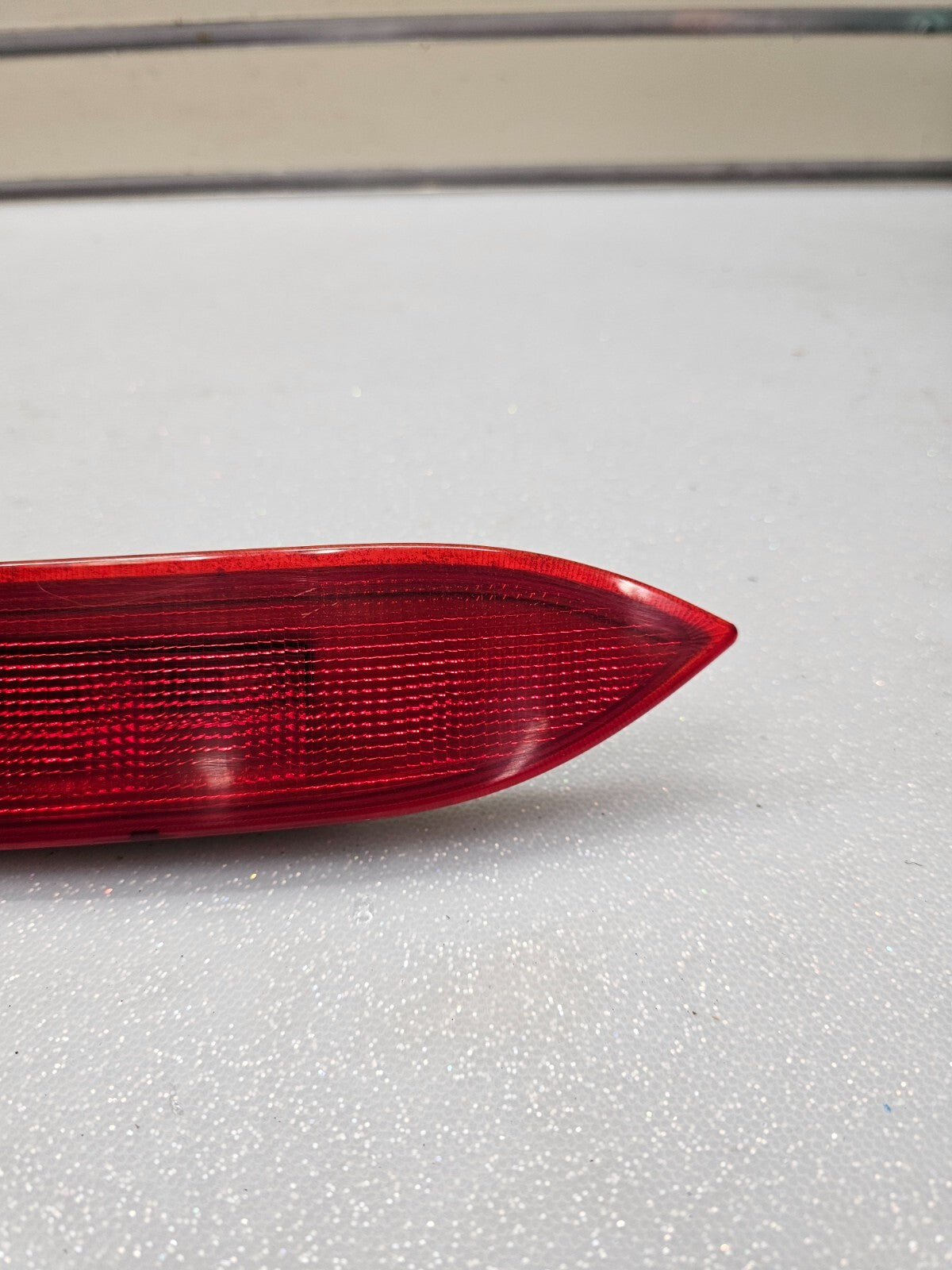 08-15 Nissan Rogue High Mounted Stop Third Brake Light Tail Light Lamp Assembly
