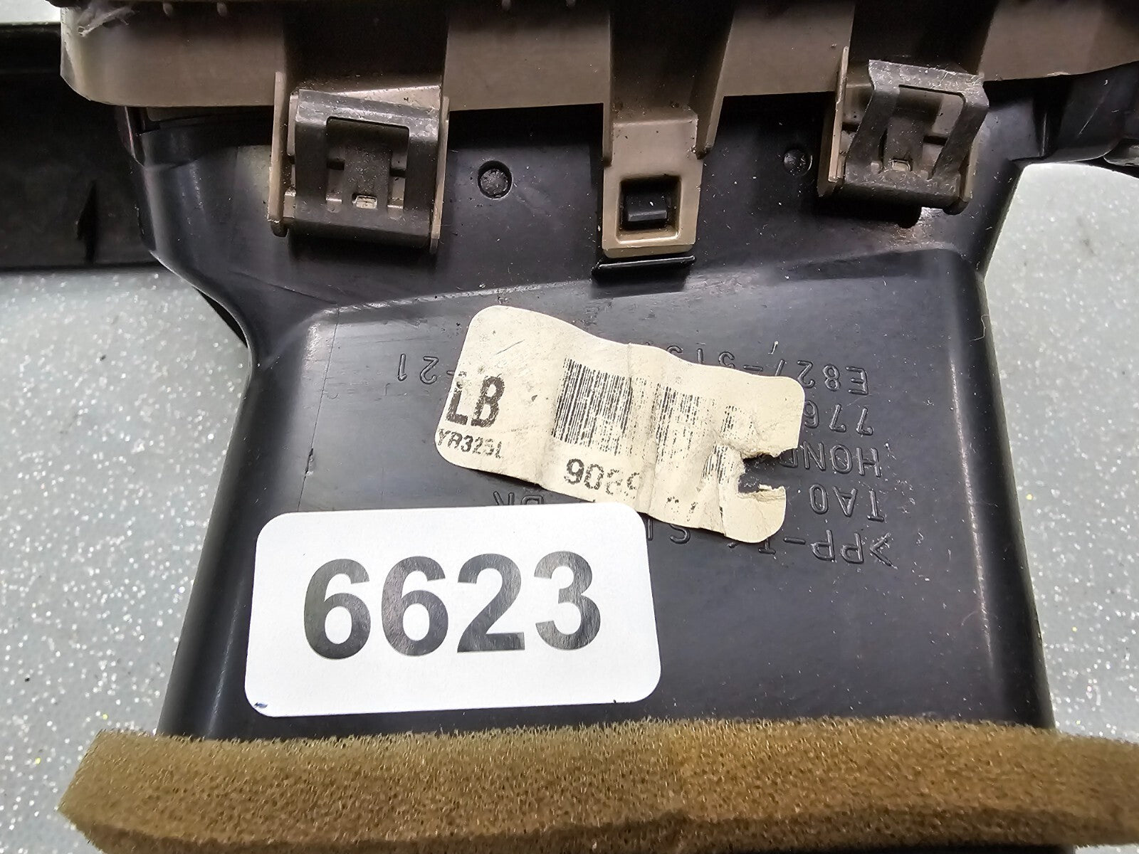 🔥08-12 Honda Accord Left Front Driver Side Dash AC Air Vent DARK TAN OEM
