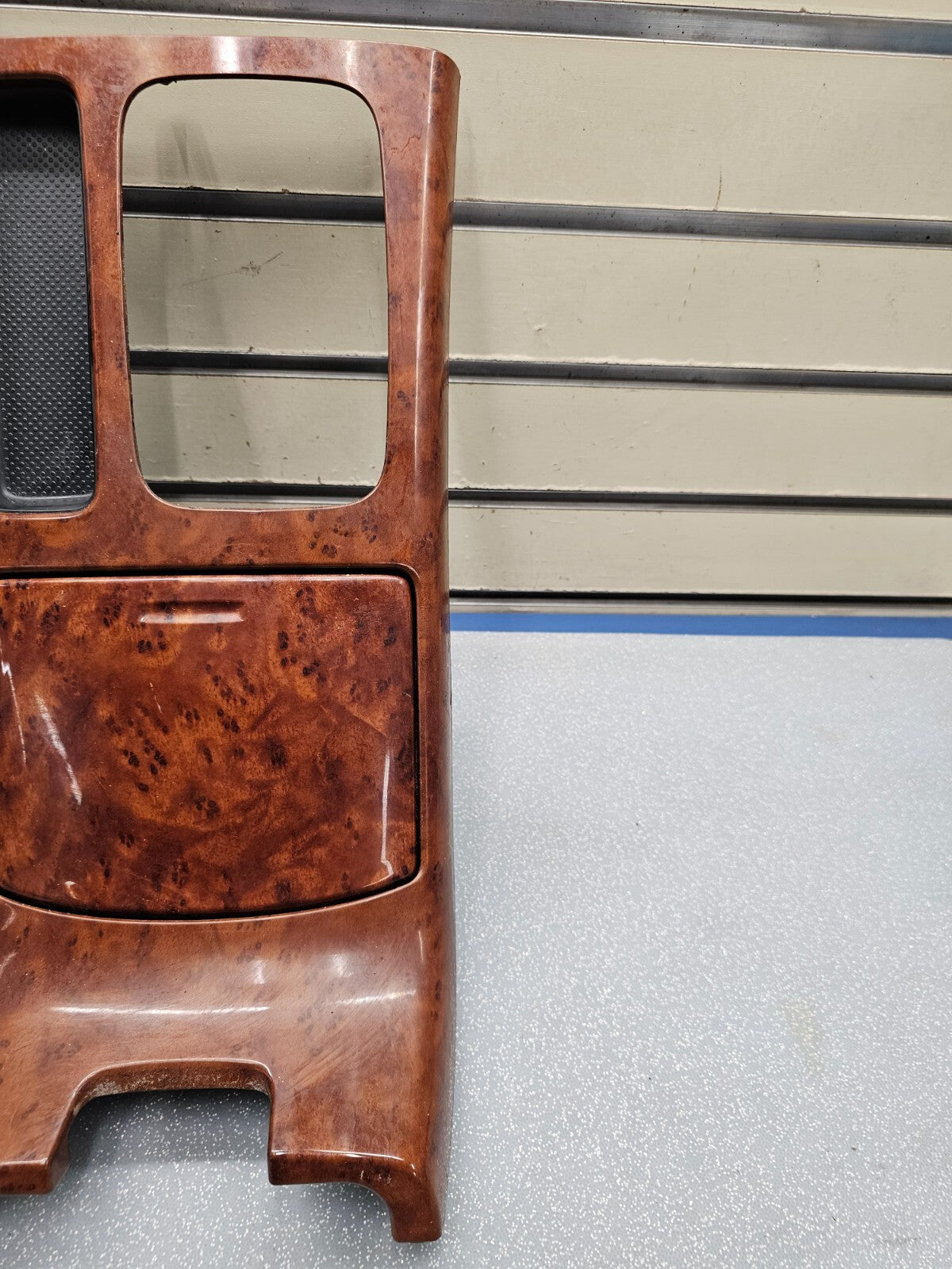 🔥02-06 Toyota Camry Shifter Shift Bezel Center Console Cup Holder Assembly Wood