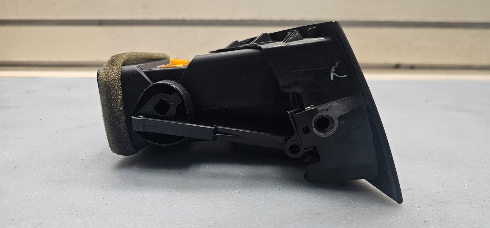 🔥03-07 Cadillac CTS SRX Dash Right Passenger AC A/C HVAC Air Vent Heater Black