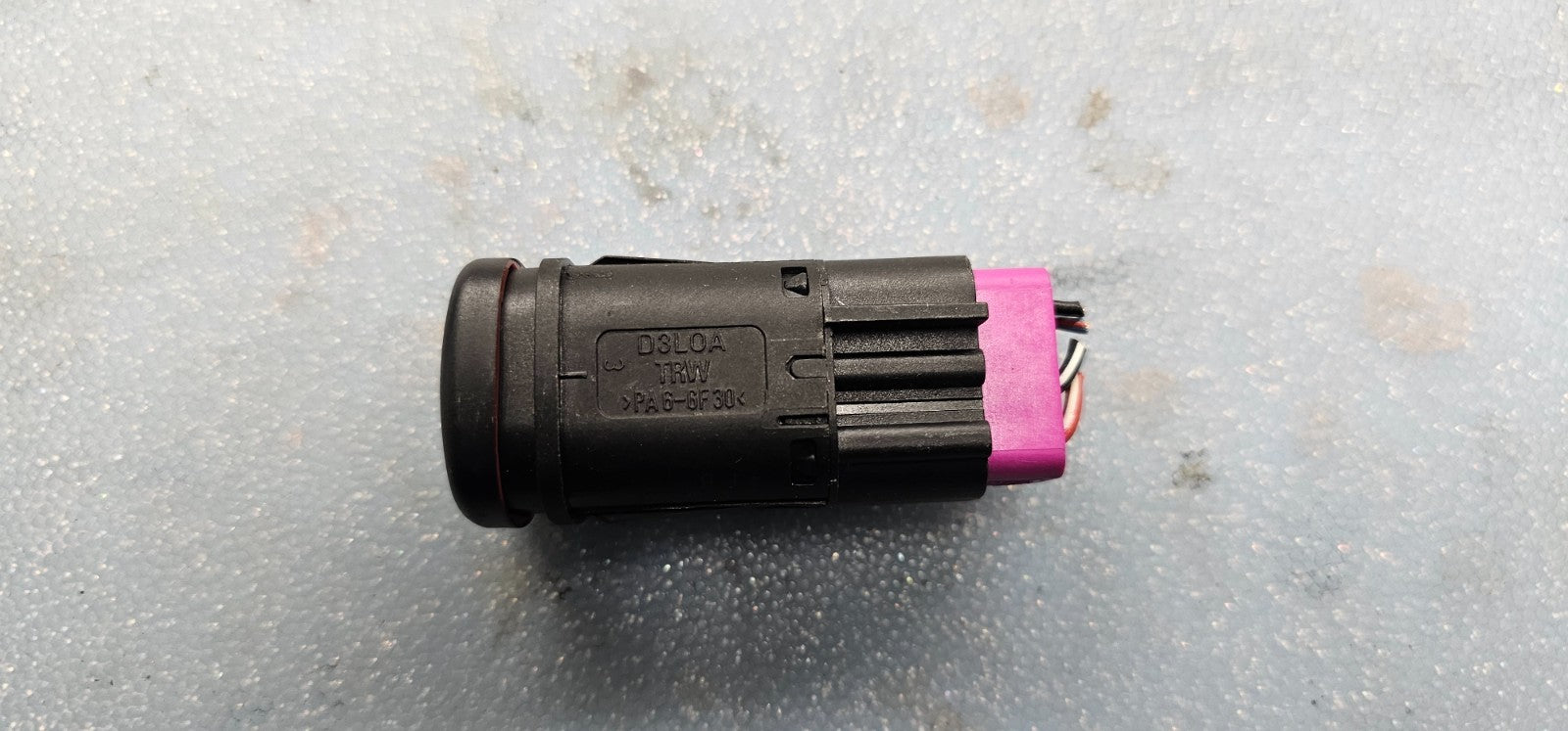 🔥01-07 Ford Escape Hazard Light Emergency Flasher Switch Button Assembly Black