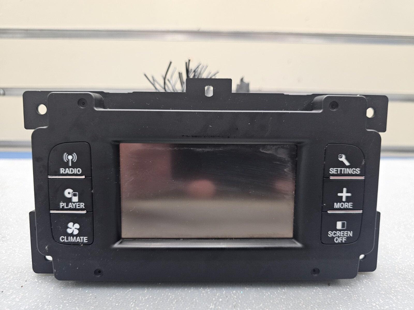 🔥11-18 DODGE JOURNEY CENTER DASH AM FM RADIO STEREO 4.3" TOUCH SCREEN DISPLAY