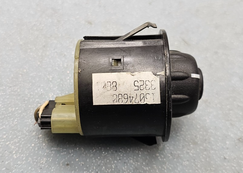 🔥02-09 Chevy Trailblazer GMC Envoy Back Rear Wiper Washer Switch Black OEM