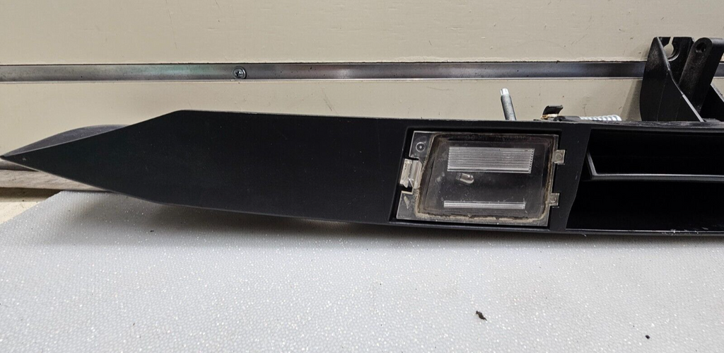 07-17 Jeep Patriot Compass Lift Gate Trim Molding Handle Bezel License Assembly