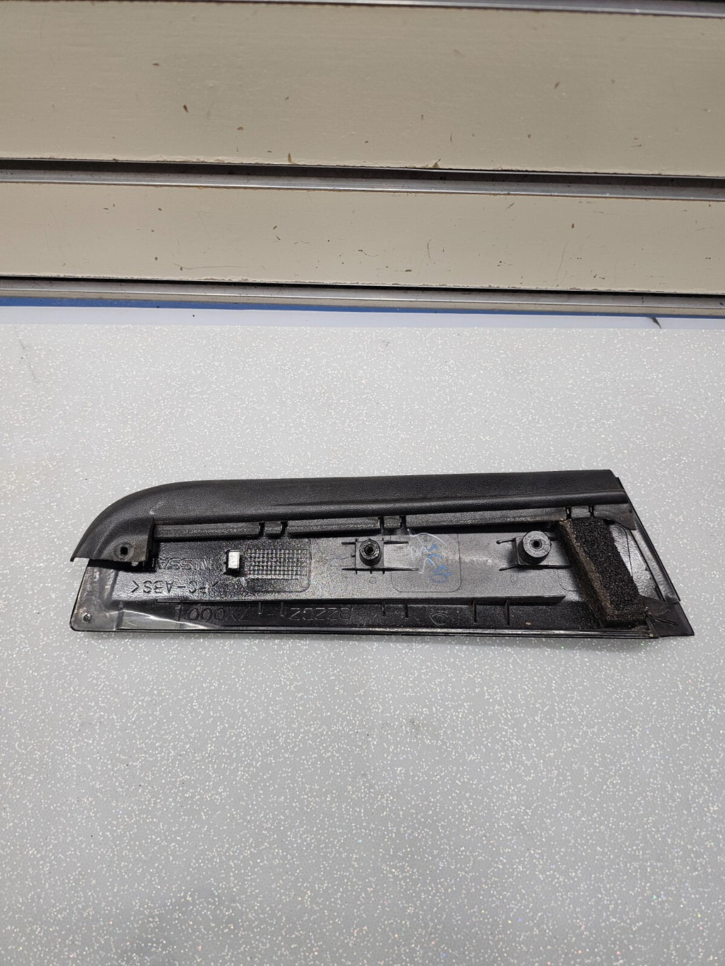 🔥2004-2008 Nissan Maxima Passenger Side Rear Door Sash Cover Trim Panel OEM