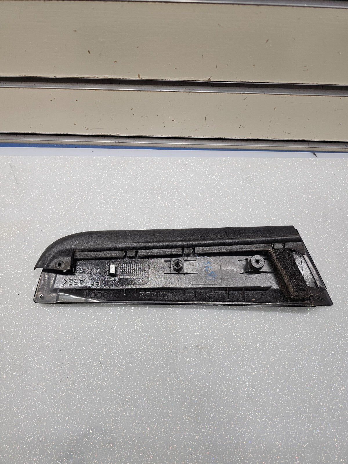 🔥2004-2008 Nissan Maxima Passenger Side Rear Door Sash Cover Trim Panel OEM