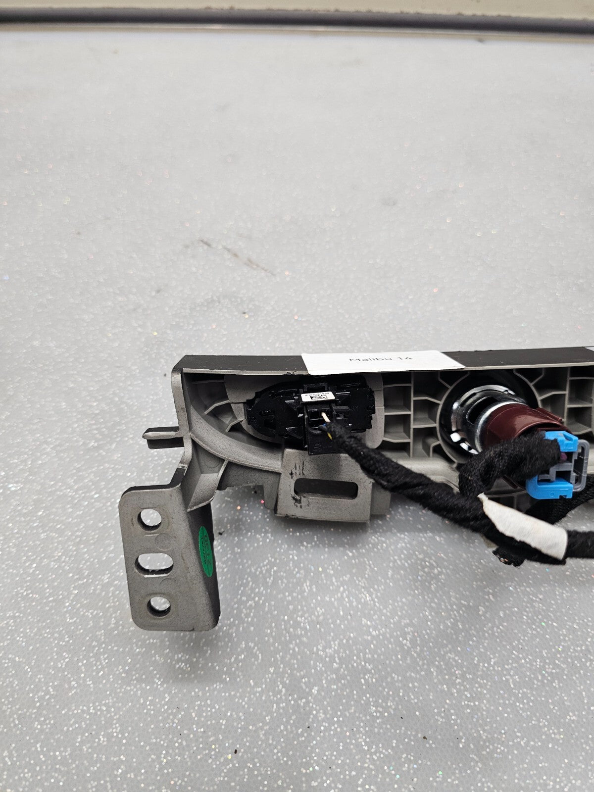 🔥13-16 Chevrolet Chevy Malibu Hazard Switch 12V socket dash console bezel OEM