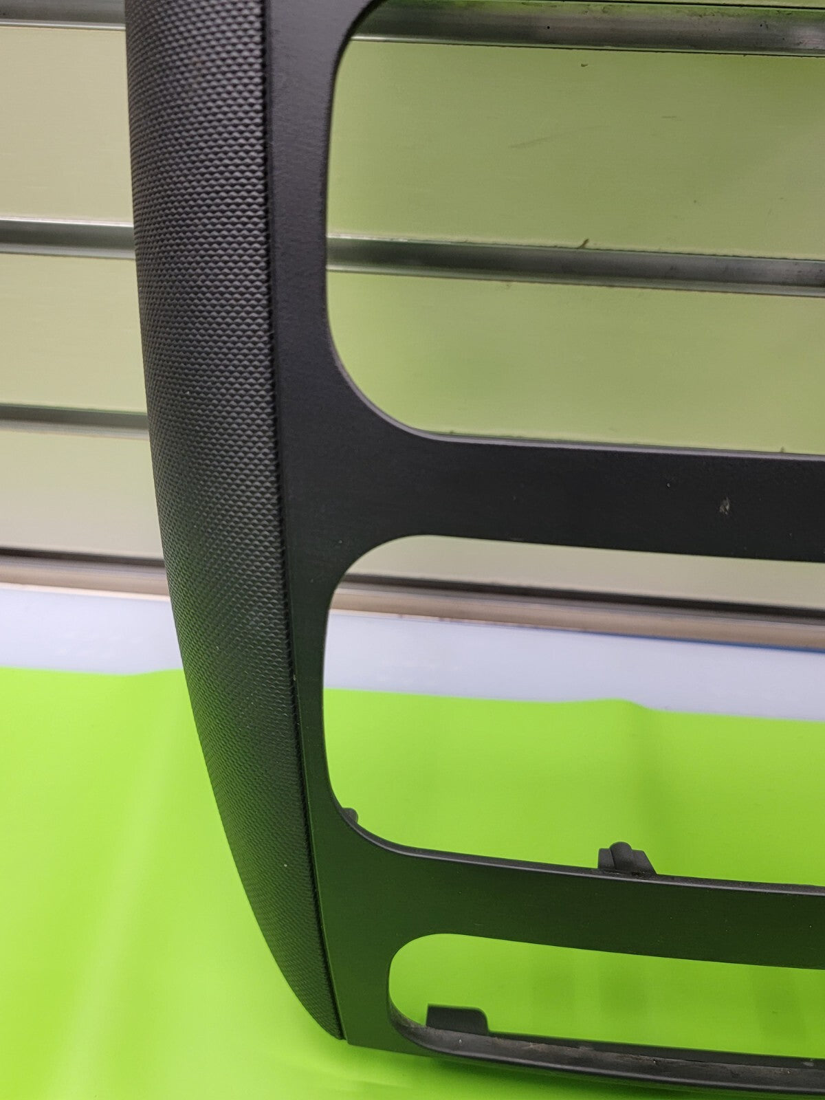 🔥01-07 Dodge Caravan Town & Country dash radio climate TRIM bezel BLACK