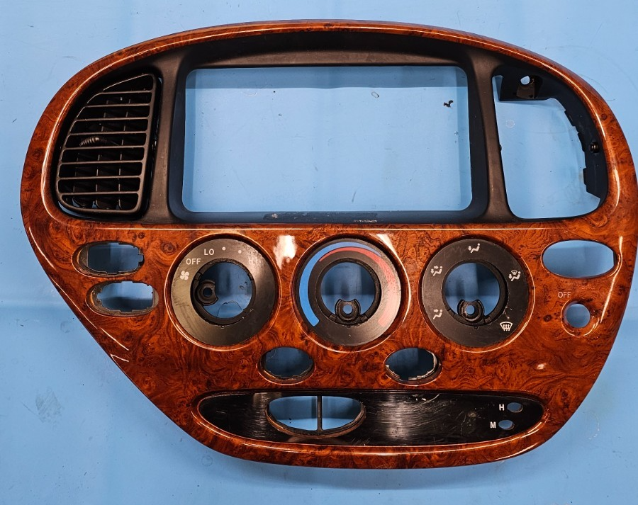 🔥00-06 Tundra Dash Center AM FM Radio Audio Stereo Display Climate Bezel Wood