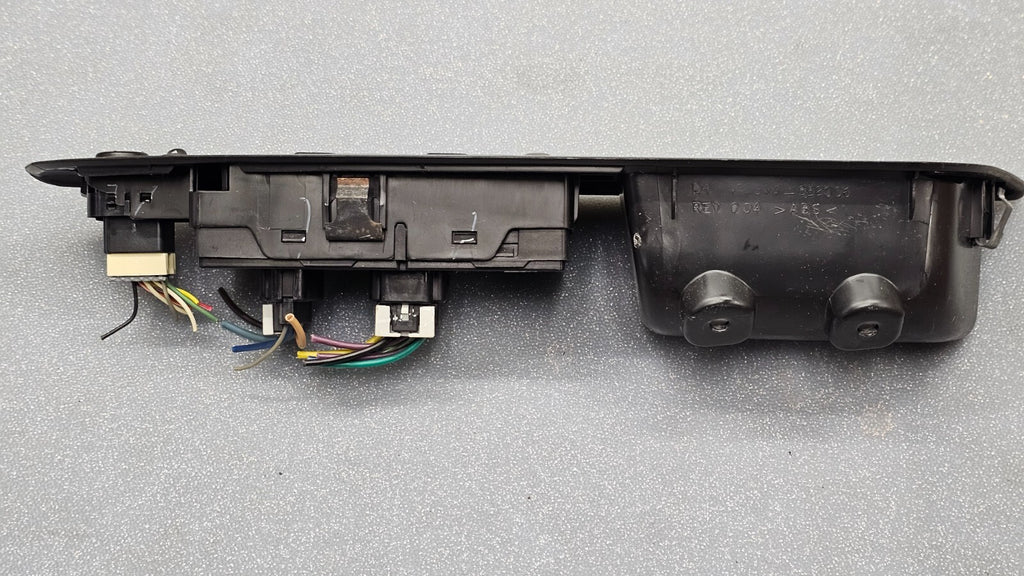 🔥06-08 CHEVY IMPALA LEFT DRIVER MASTER POWER WINDOW SWITCH BEZEL ASSEMBLY BLACK