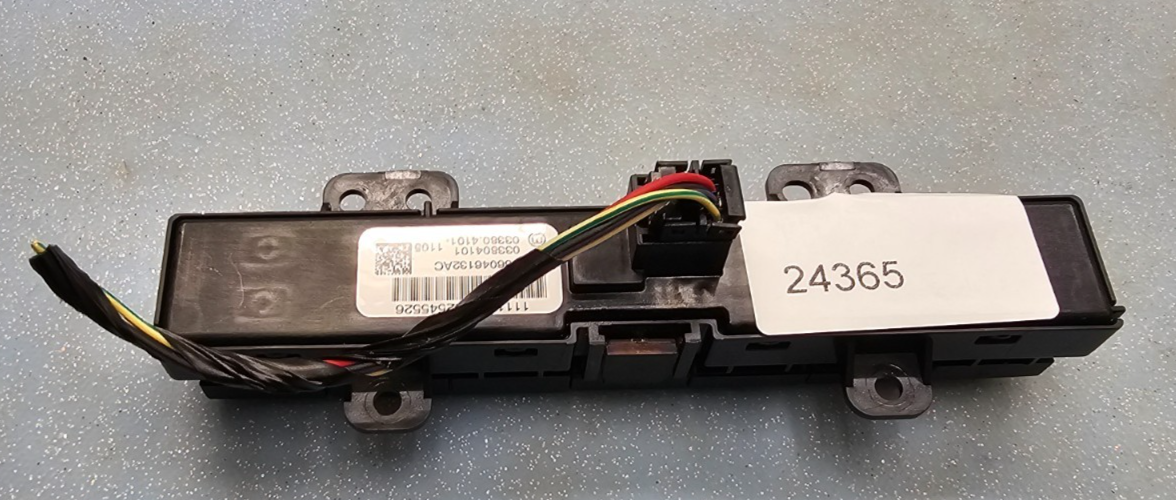 🔥11-12 Jeep Liberty Hazard Traction Control 4 Gang Switch Switch Panel Black