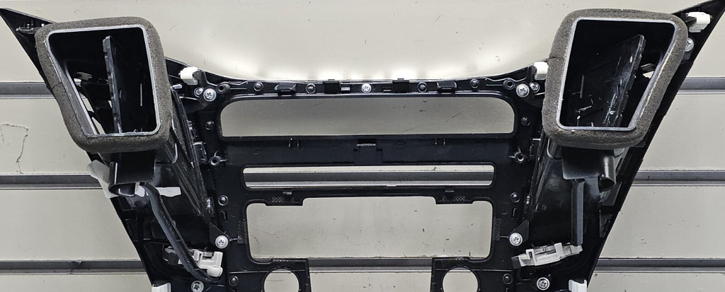 11-14 Hyundai Sonata Center Dash Radio Surround Bezel Trim Panel Climate Silver