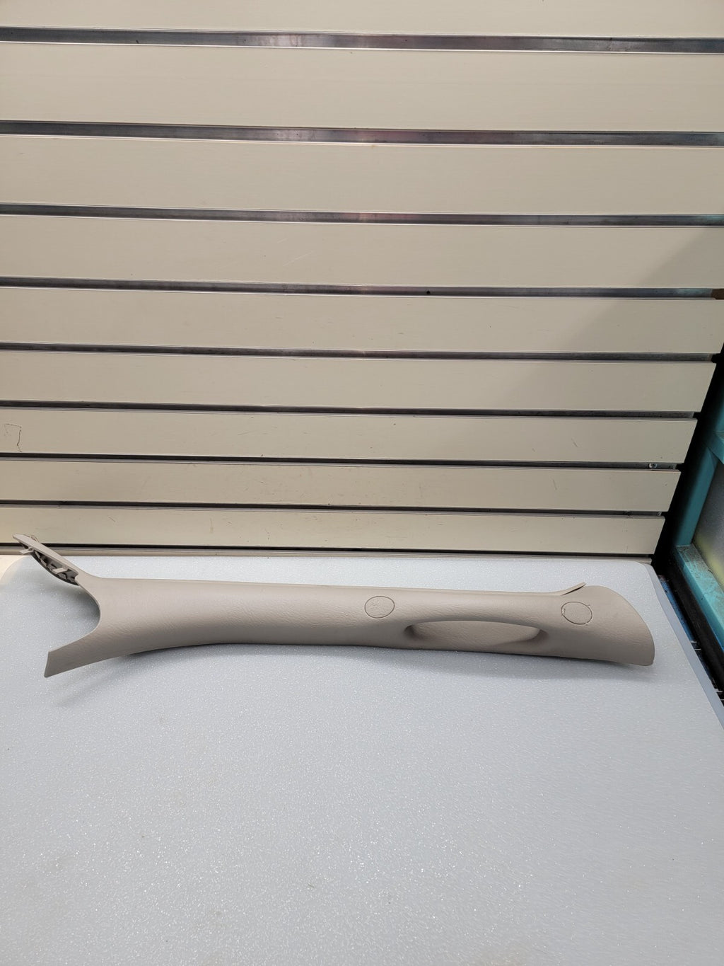 02-10 Dodge RAM A Pillar Panel Trim Molding RIGHT PASSENGER Grab Light GRAY P5