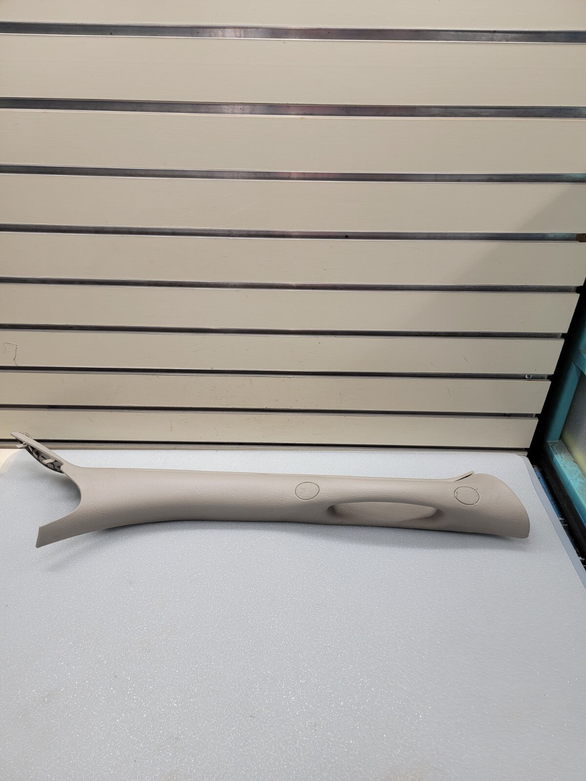 02-10 Dodge RAM A Pillar Panel Trim Molding RIGHT PASSENGER Grab Light GRAY P5