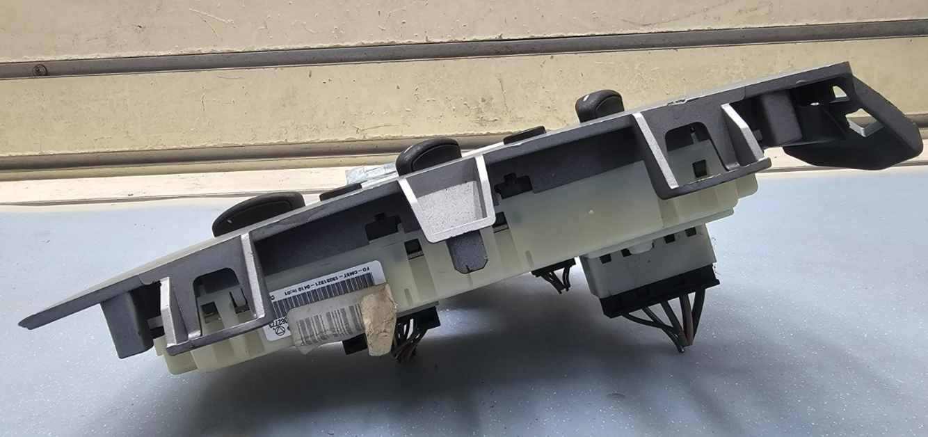 🔥12-14 FORD FOCUS A/C HEATER CLIMATE CONTROL Dash Bezel Temperature SILVER OEM