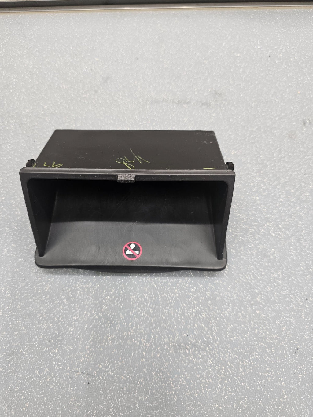 03-08 Toyota Corolla Matrix Dash Storage Compartment Coin Tray Black OEM/TC