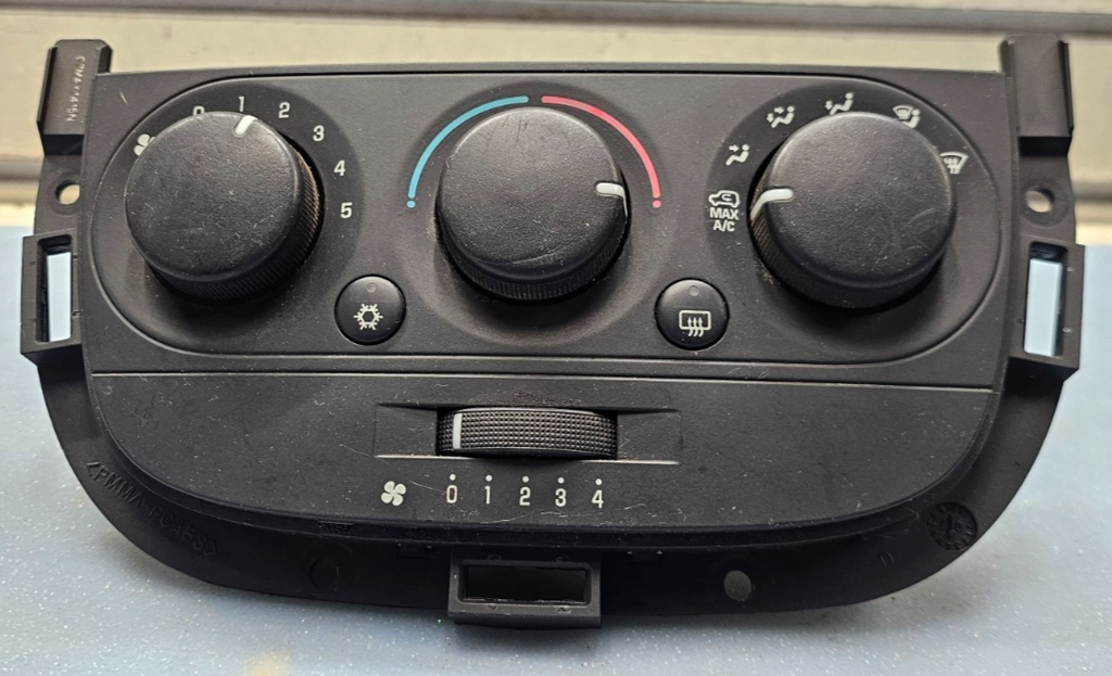 07-09 Montana Relay Uplander Terraza Dash Temperature AC Heater Climate Control