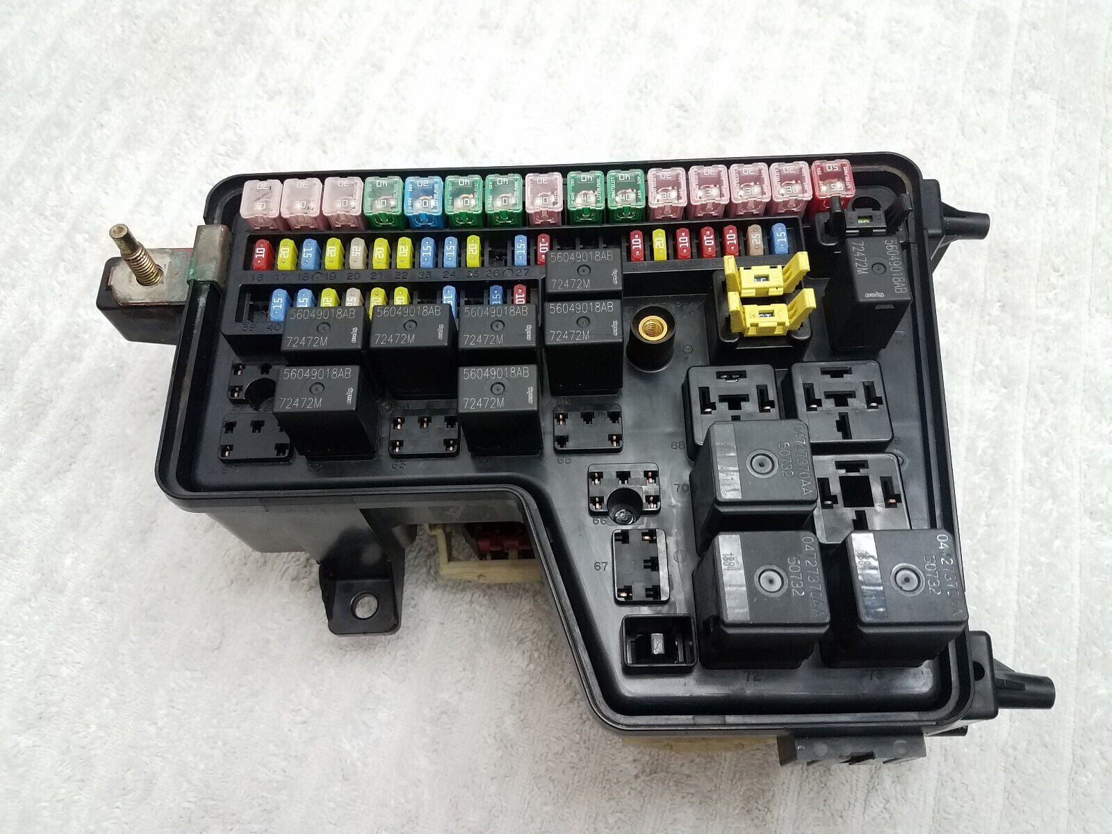 🔥02-05 DODGE RAM 1500 2500 UNDER HOOD GAS FUSE BOX RELAY PANEL POWER