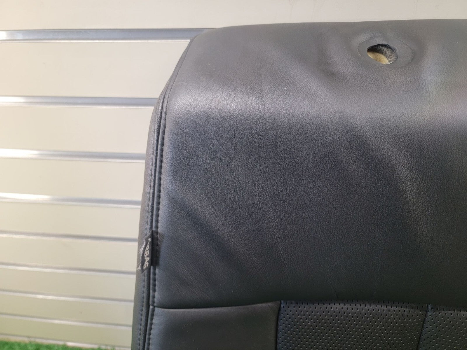 07-14 Lincoln Navigator Black Leather Rear Passenger Bottom Perforate Seat OEM