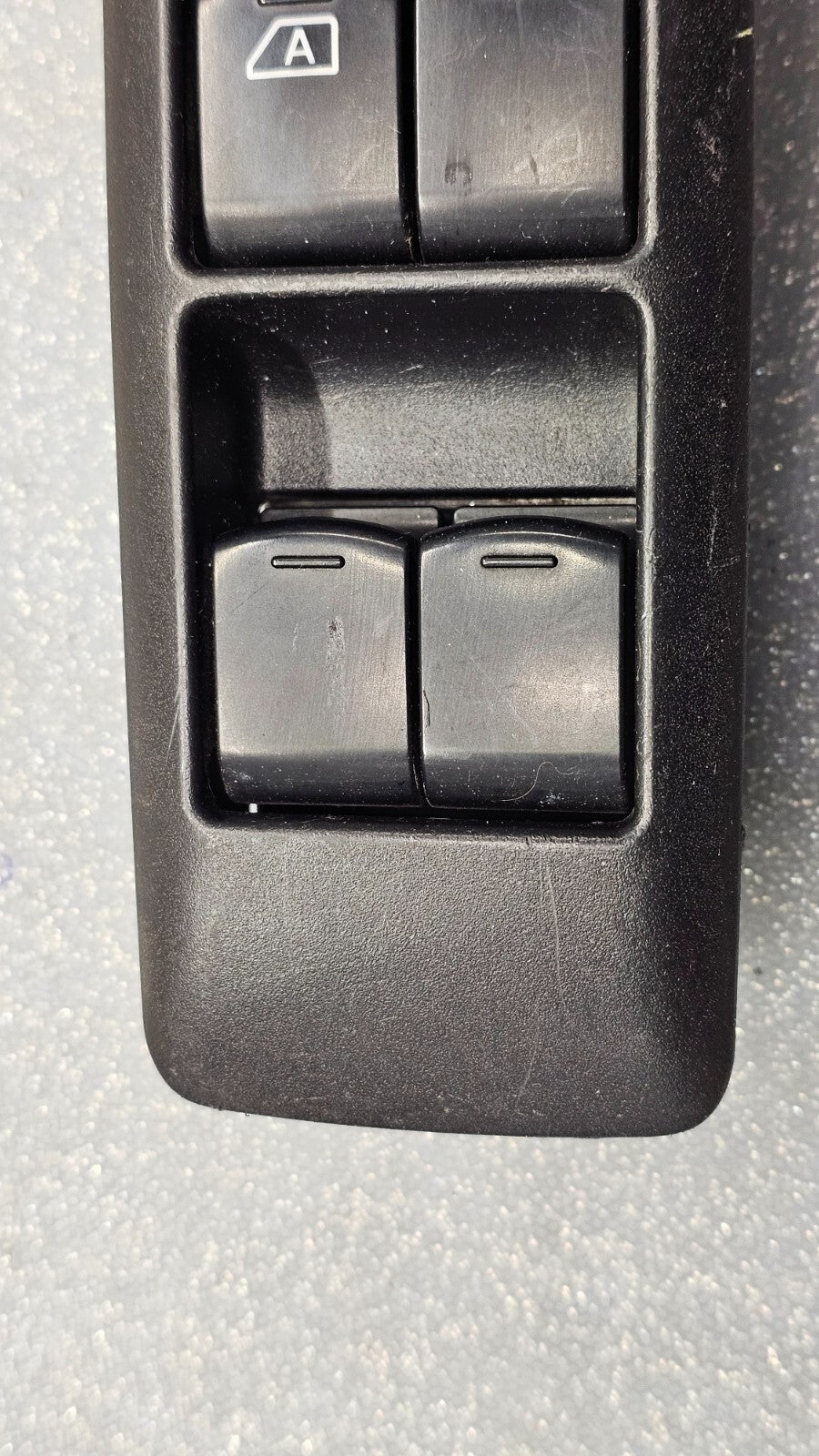 11-15 NISSAN ROGUE FRONT LEFT DRIVER MASTER POWER WINDOW SWITCH ASSEMBLY BLACK