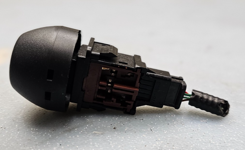 🔥2006-2012 Toyota RAV4 4x4 Dash Left Lock Switch OEM BLACK