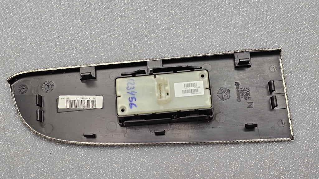 🔥07-14 Avenger Chrysler 200 Commander Right Passenger Window Switch Silver