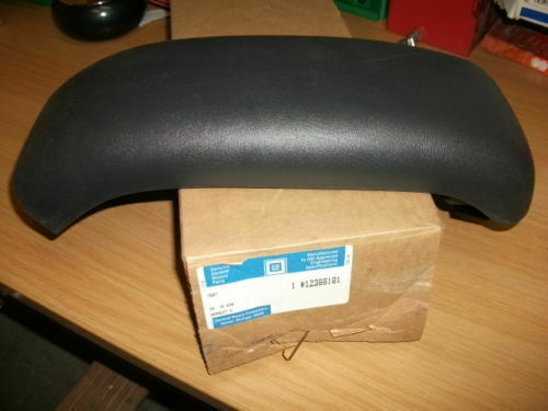 98-04 BLAZER JIMMY SONOMA Center Console Armrest Cover Lid CURVED GRAPHITE L7