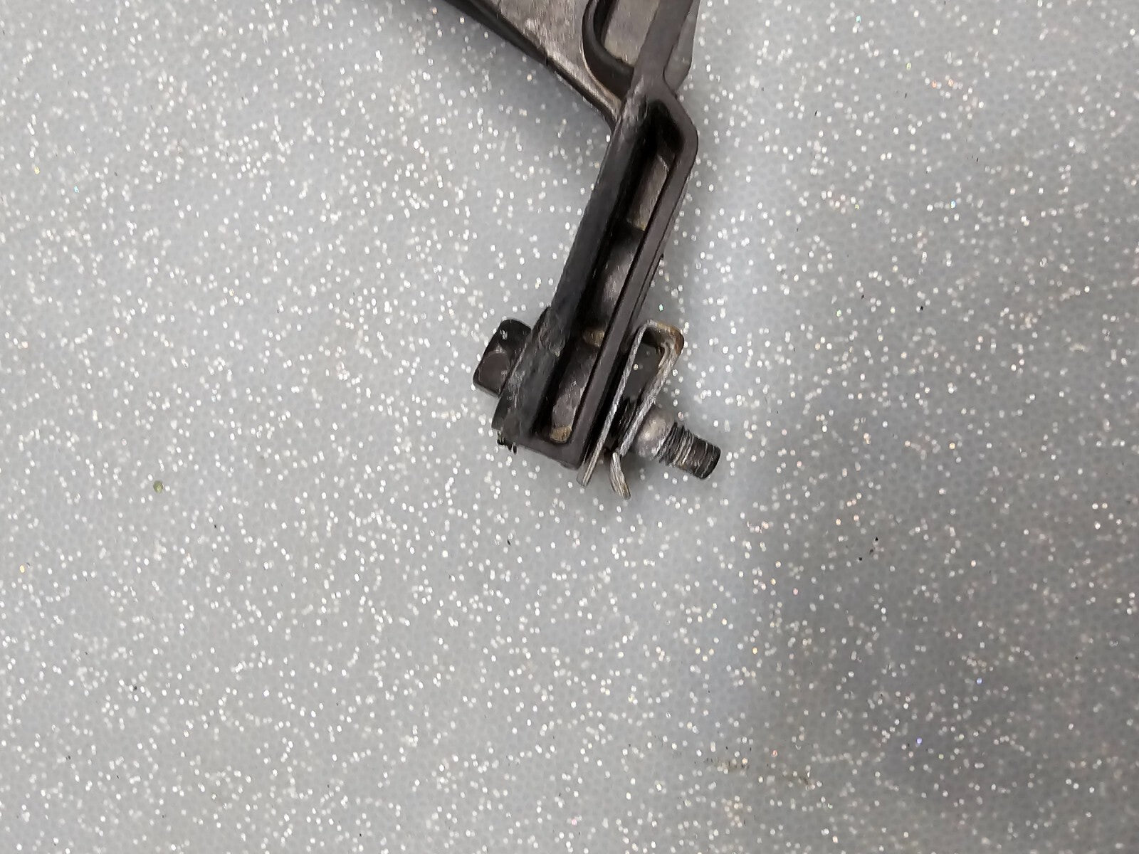 🔥2013-2016 FORD FUSION LEFT DRIVER SIDE HEADLIGHT UPPER BRACKET ASSEMBLY OEM