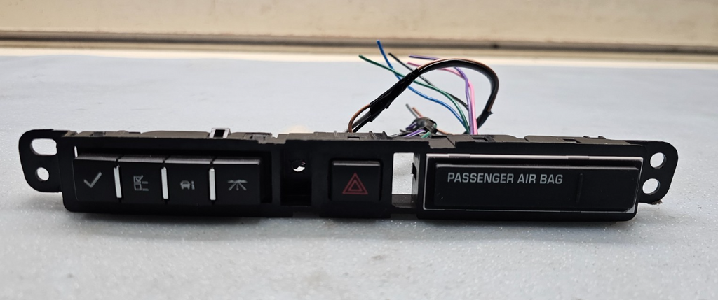 09-12 Chevrolet Traverse Center Dash Panel Hazard Control Switch Unit OEM SW55