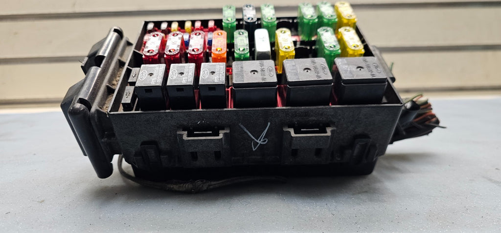 🔥99-03 Ford F150 F250 F350 Interior Fuse Box Junction Relay Block OEM