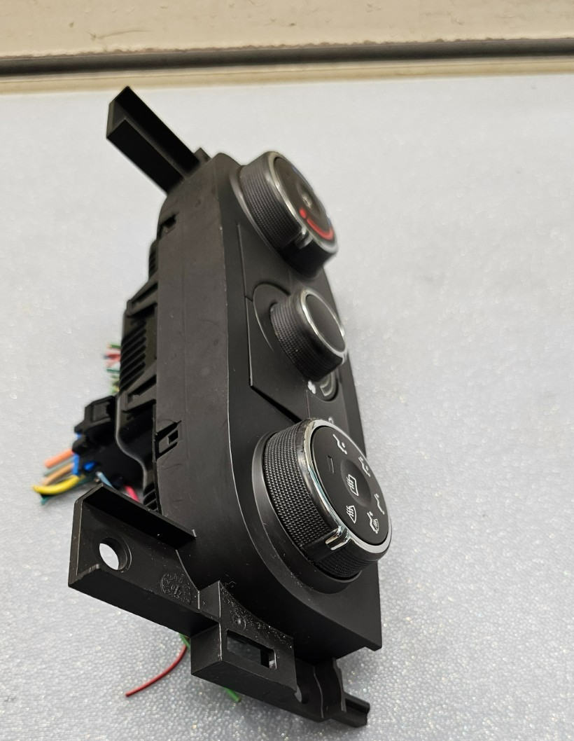 🔥06-11 Chevy HHR DASH AC Heater Temperature Climate Control Air Conditioner OEM