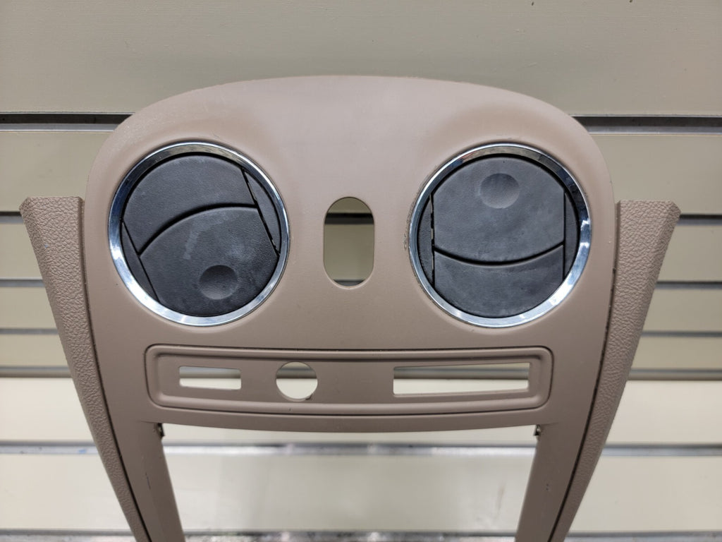 🔥2006-2011 Chevrolet HHR Center Dash Radio Trim w Vents B37 TAN